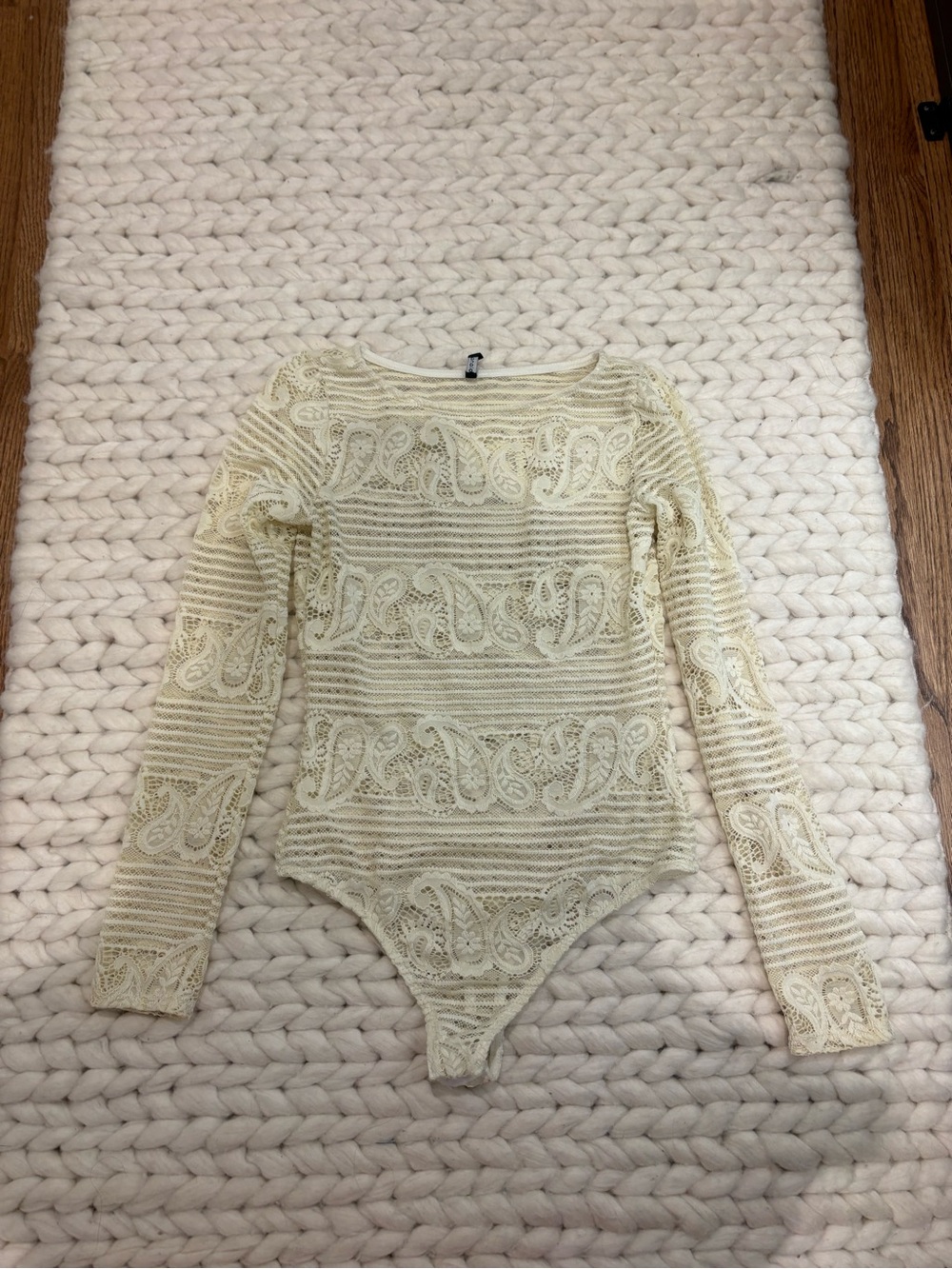 Women's Cream Lace Long-Sleeve Bodysuit by